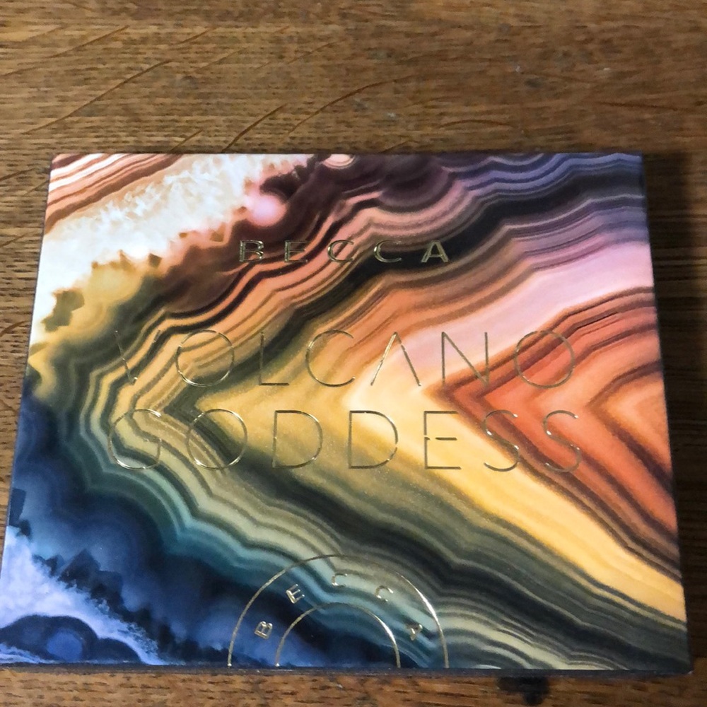 Volcano Goddess palette